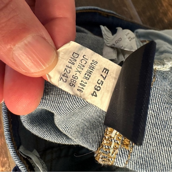 J. Crew Denim Shorts Size 27 EUC - Picture 12 of 14